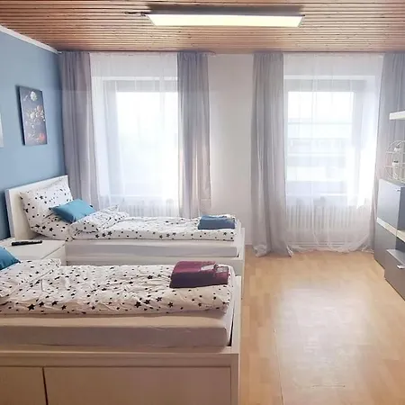 Schoene, Gemuetliche Wohnung, Voll Ausgestattet Appartamento *