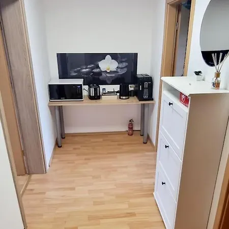 Schoene, Gemuetliche Wohnung, Voll Ausgestattet Apartment