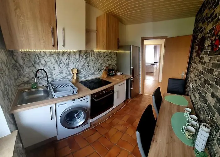 Schoene, Gemuetliche Wohnung, Voll Ausgestattet Lejlighed *