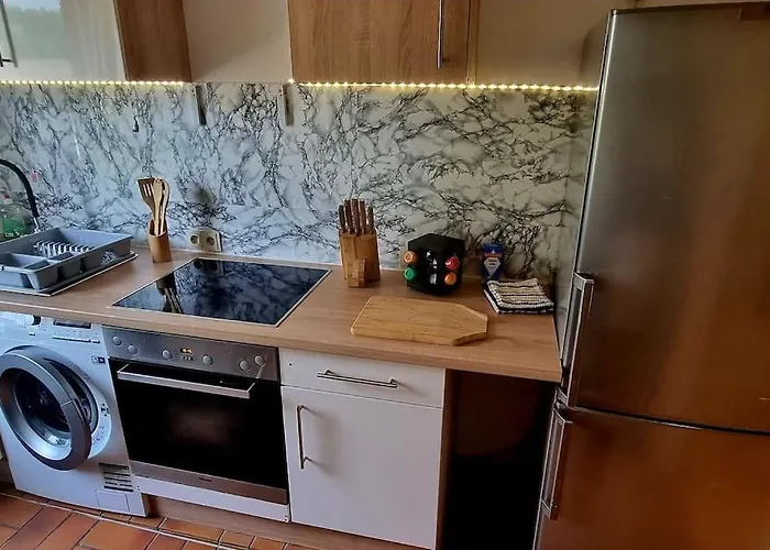 Schoene, Gemuetliche Wohnung, Voll Ausgestattet Apartamento *